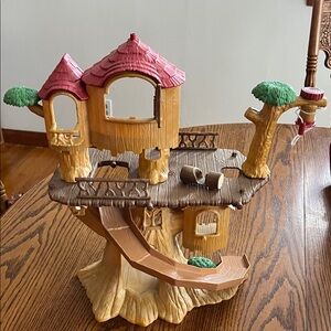 Calico Critters Sylvanian Adventure Treehouse